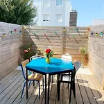 Studio Avec Terrasse Tout Pres Du Vieux Port